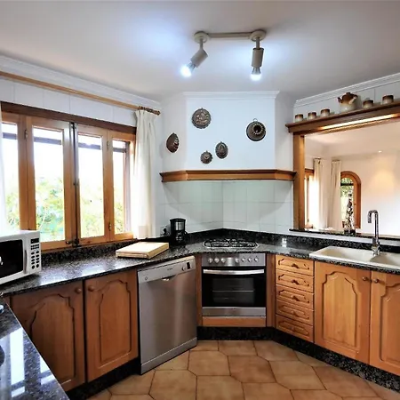 Mit Privatpool Fuer 8 Personen Ca 350 Qm In Inca, Mallorca Binnenland Von Mallorca Vakantiehuis *