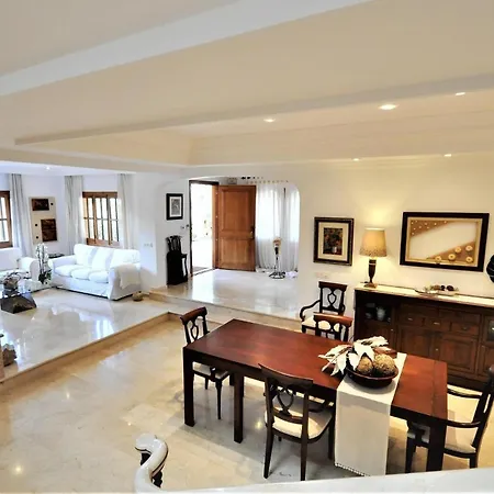 Vakantiehuis Mit Privatpool Fuer 8 Personen Ca 350 Qm In Inca, Mallorca Binnenland Von Mallorca